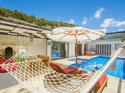  gece  -  Kasım
  | Kalkan İslamlar'da Jakuzili ve Isıtmalı Havuzlu Romantik Villa Tatili